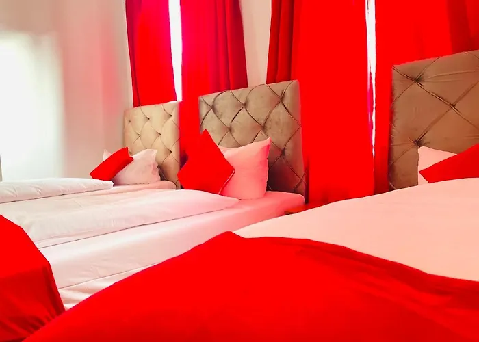 Hotel 66 2*
